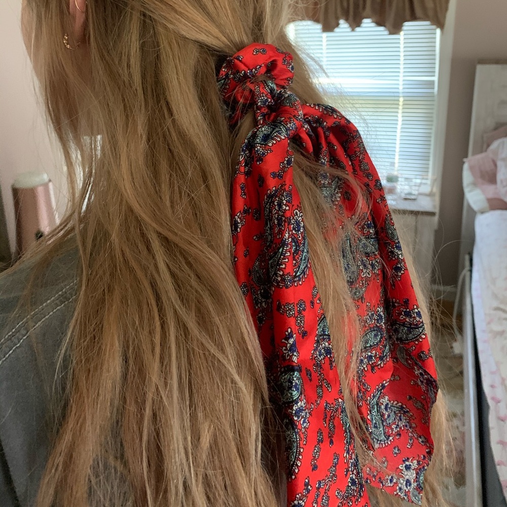 red paisley scrunchie w/ tails
